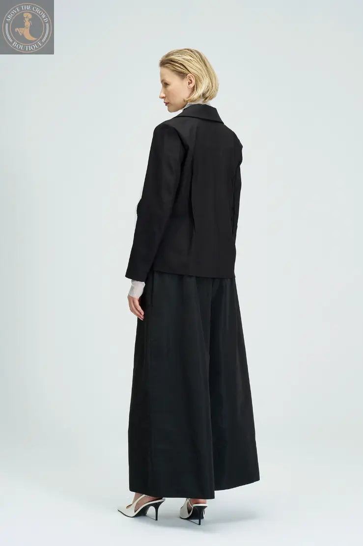 Bize Pleated Motif Jacket 24W-BC5016 Bize