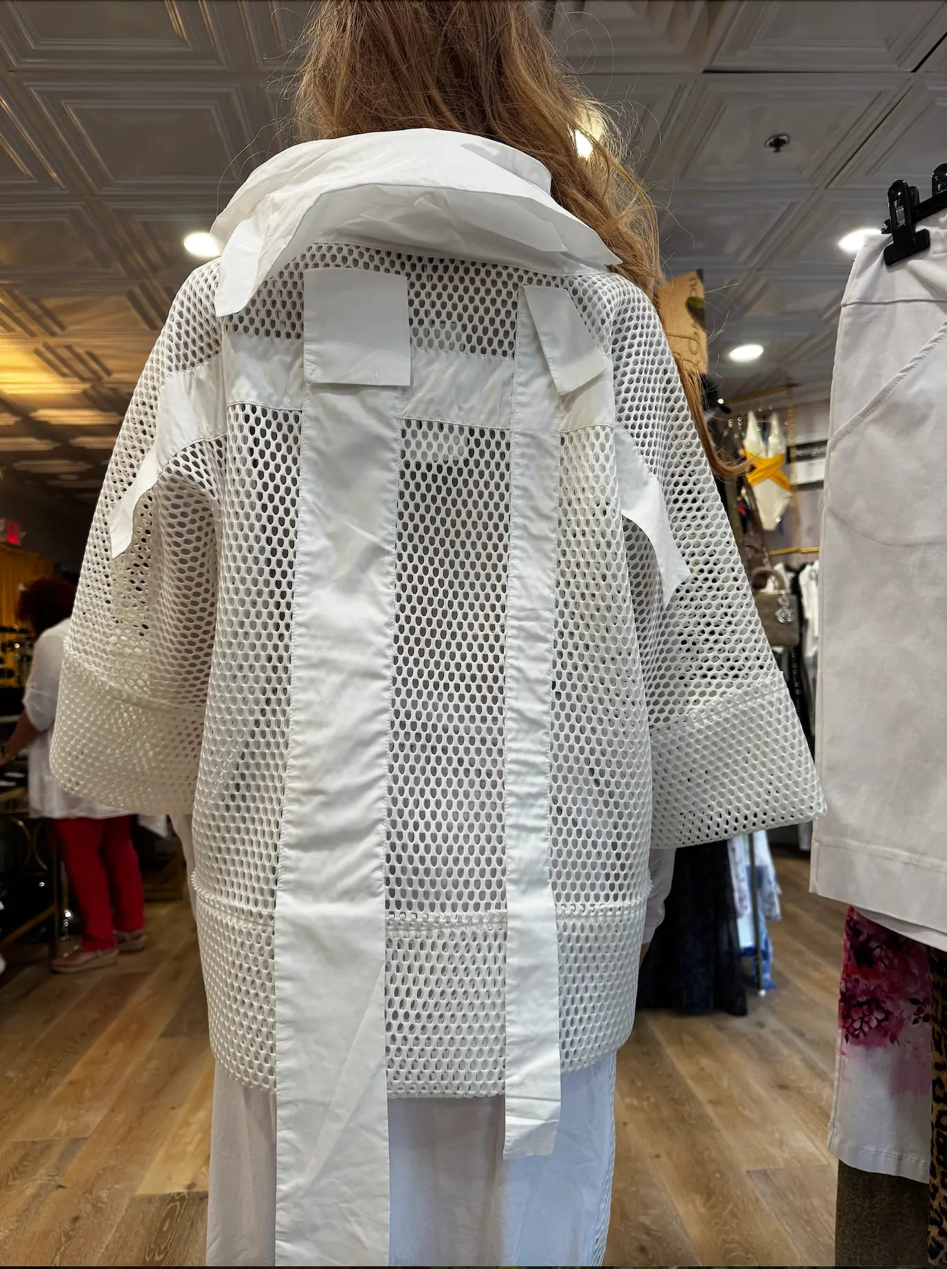 Chic European Mesh Overlay Jacket – Define Your Unique Style & Elevate Elegance Bize