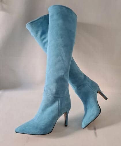 Italian Elegant Women's Suede Boots AZ Collection