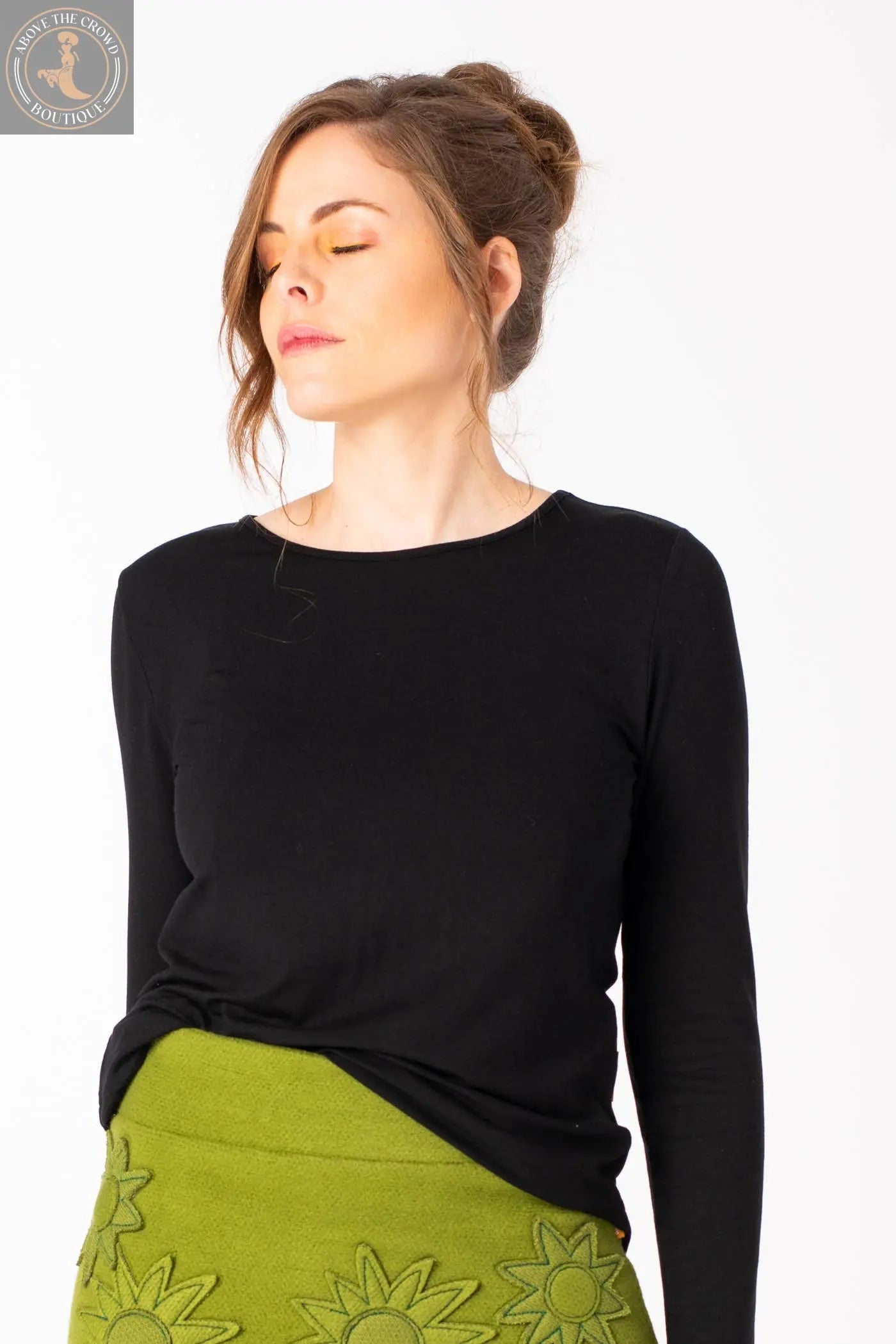 Mamatayoe Long Sleeve Black Top Mamatayoe