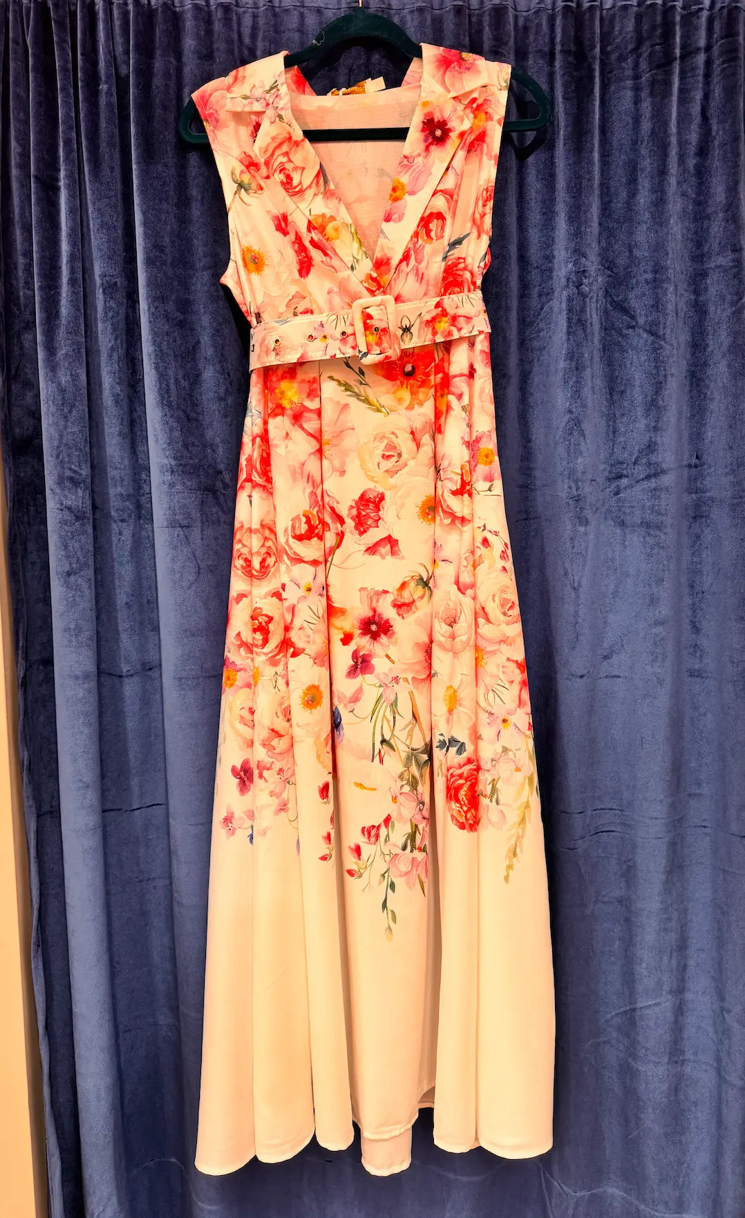 Women Sleeveless Floral Maxi Dress PE2655 Beethoven