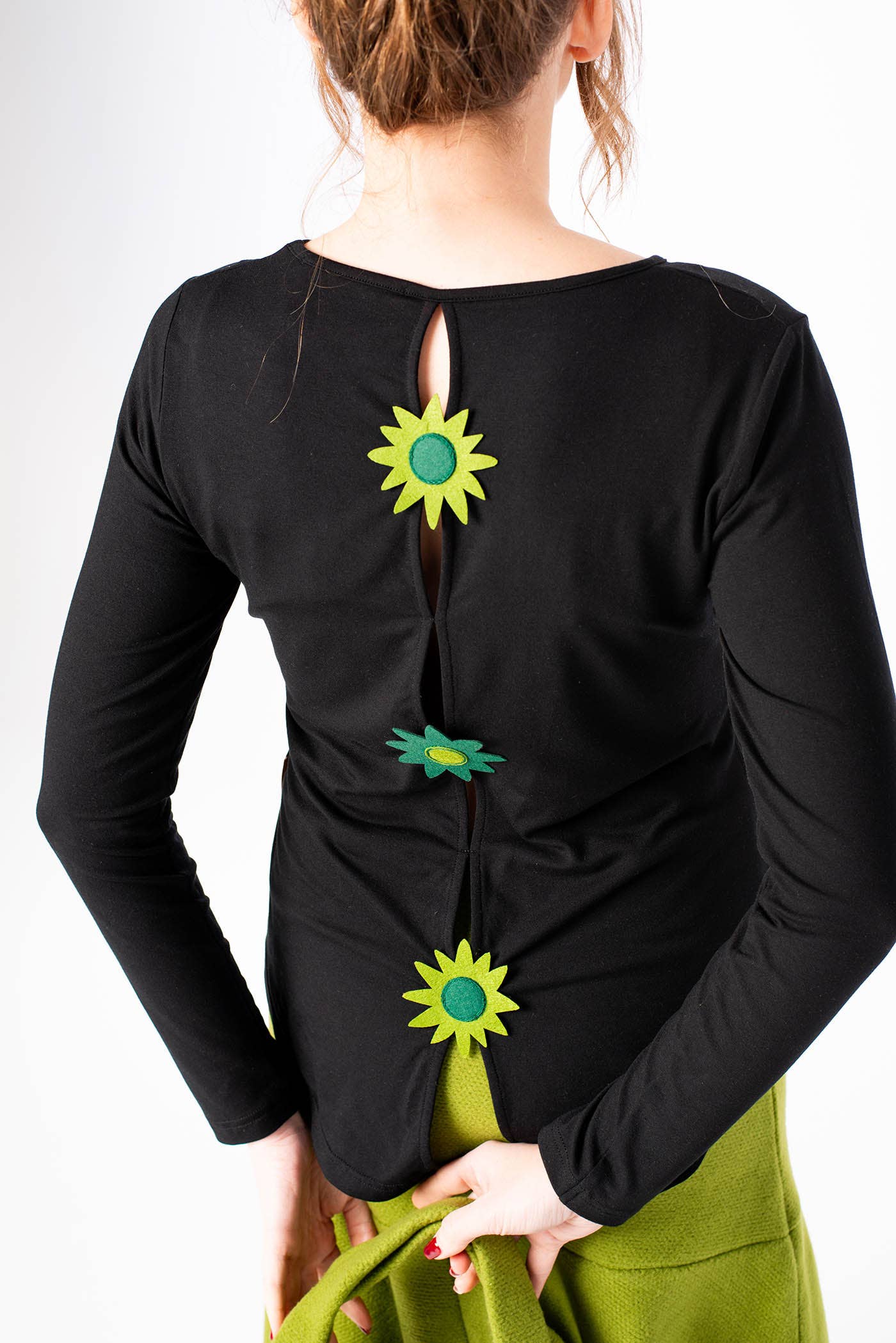 Mamatayoe Long Sleeve Black Top