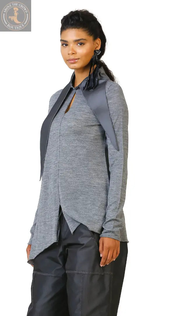 Bize 24W-BT045 Big Pointed Collar Knitwear Sweater Bize