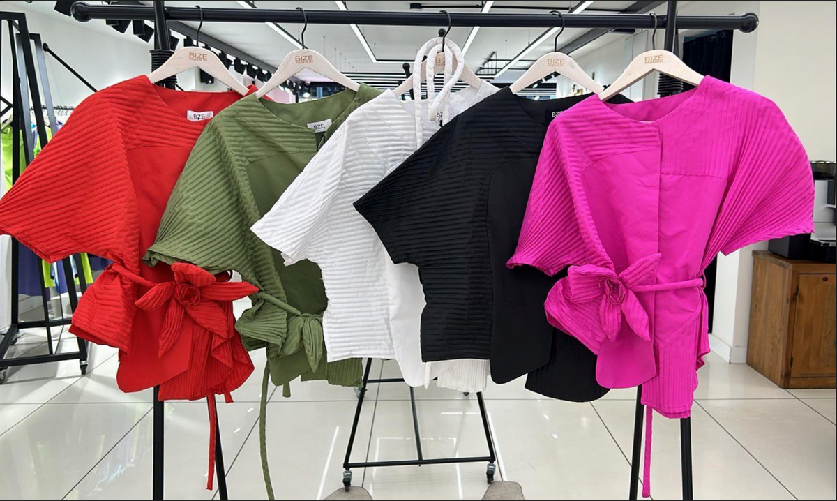 Bize Blouse BZE175 - Above the Crowd Boutique