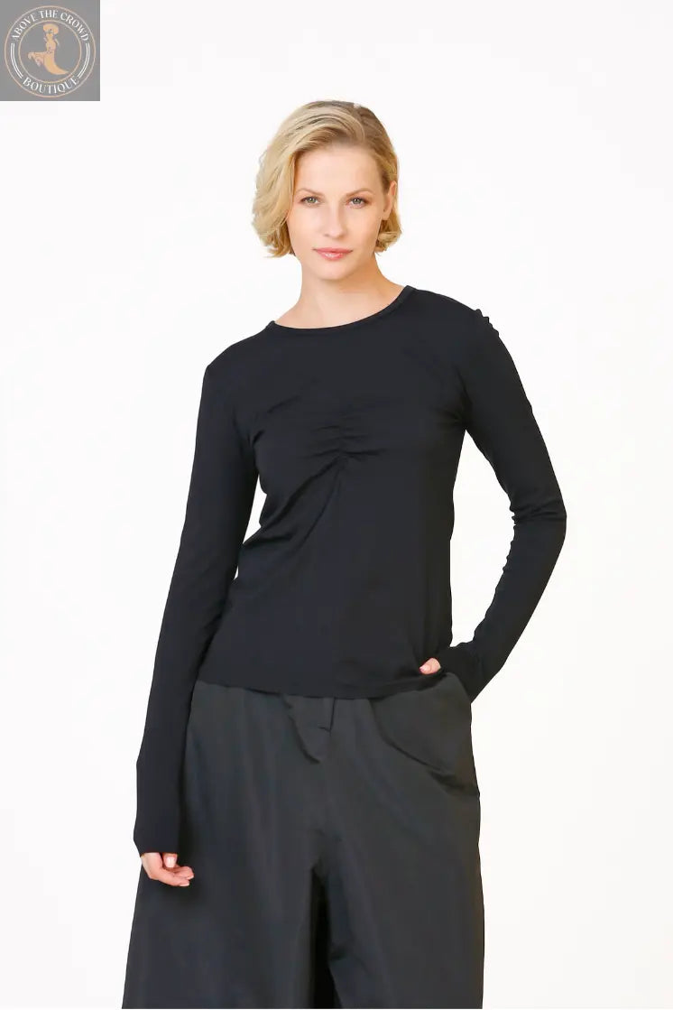 Bize Crew Neck Basic Blouse 24W-BZ140 Bize