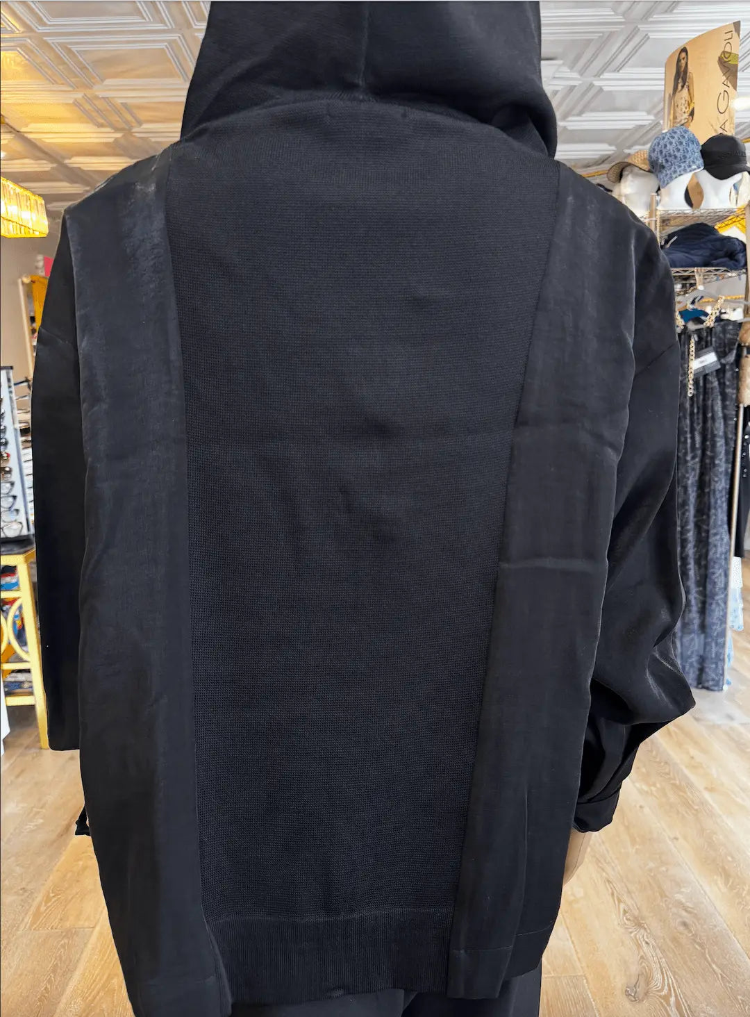 Bize European Oversized Hoodie: Define Your Urban Style with Statement Zipper Details Bize