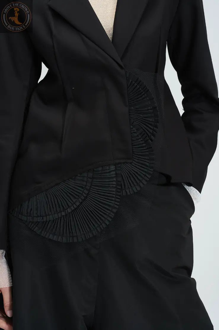 Bize Pleated Motif Jacket 24W-BC5016 Bize