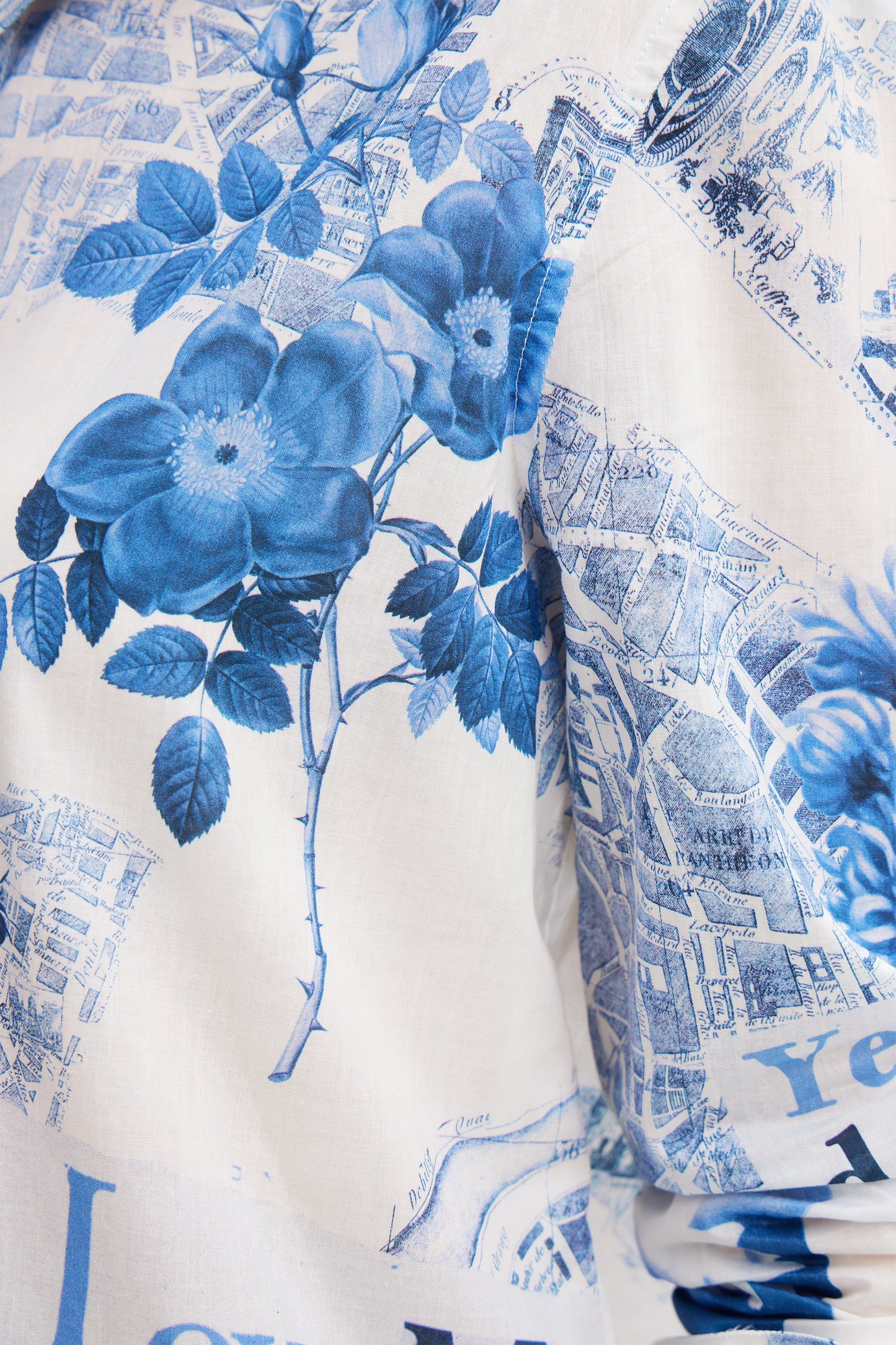 Desigual Women's Long Sleeve Woven Shirt - Eclectic Floral Print - Style Above The Crowd Desigual