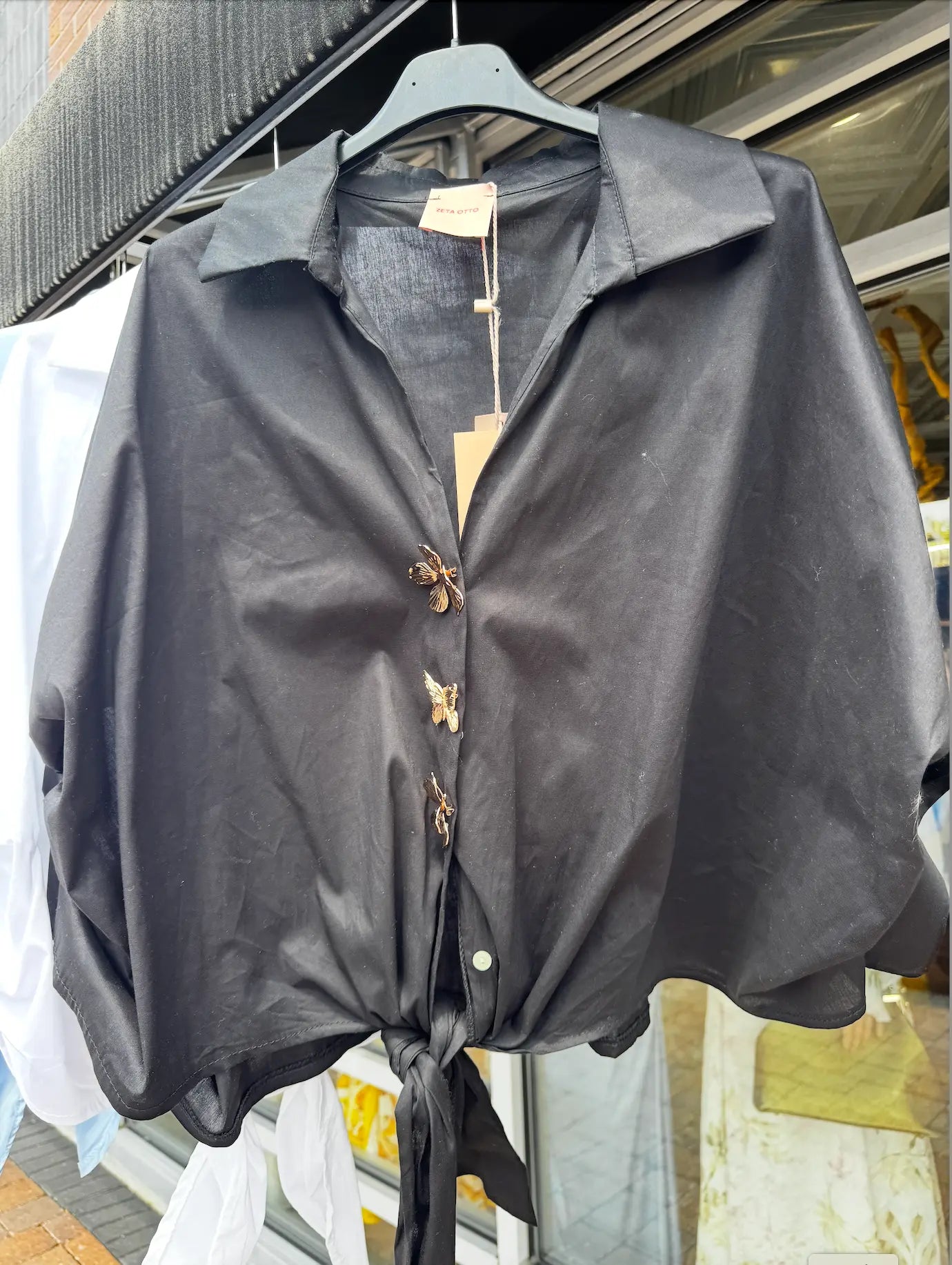 Elevate Your Style with Unique European-Inspired Blouse – Perfect for Every Occasion Karma