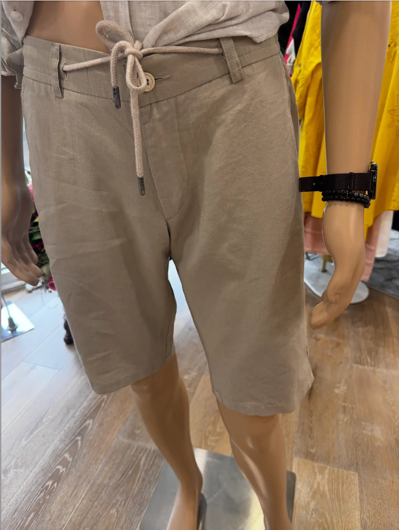 European Linen Bermuda Shorts for Men – Effortless Chic & Adjustable Comfort Above The Crowd Boutique