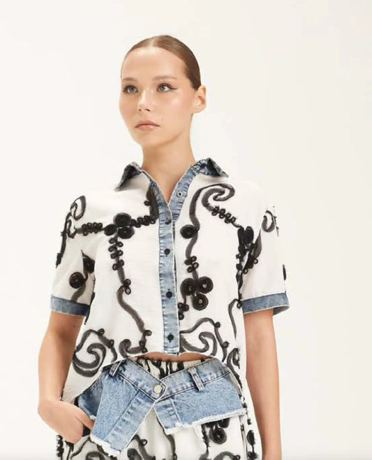 H-4 Embroidered Denim-Trim Shirt 2523 H-4