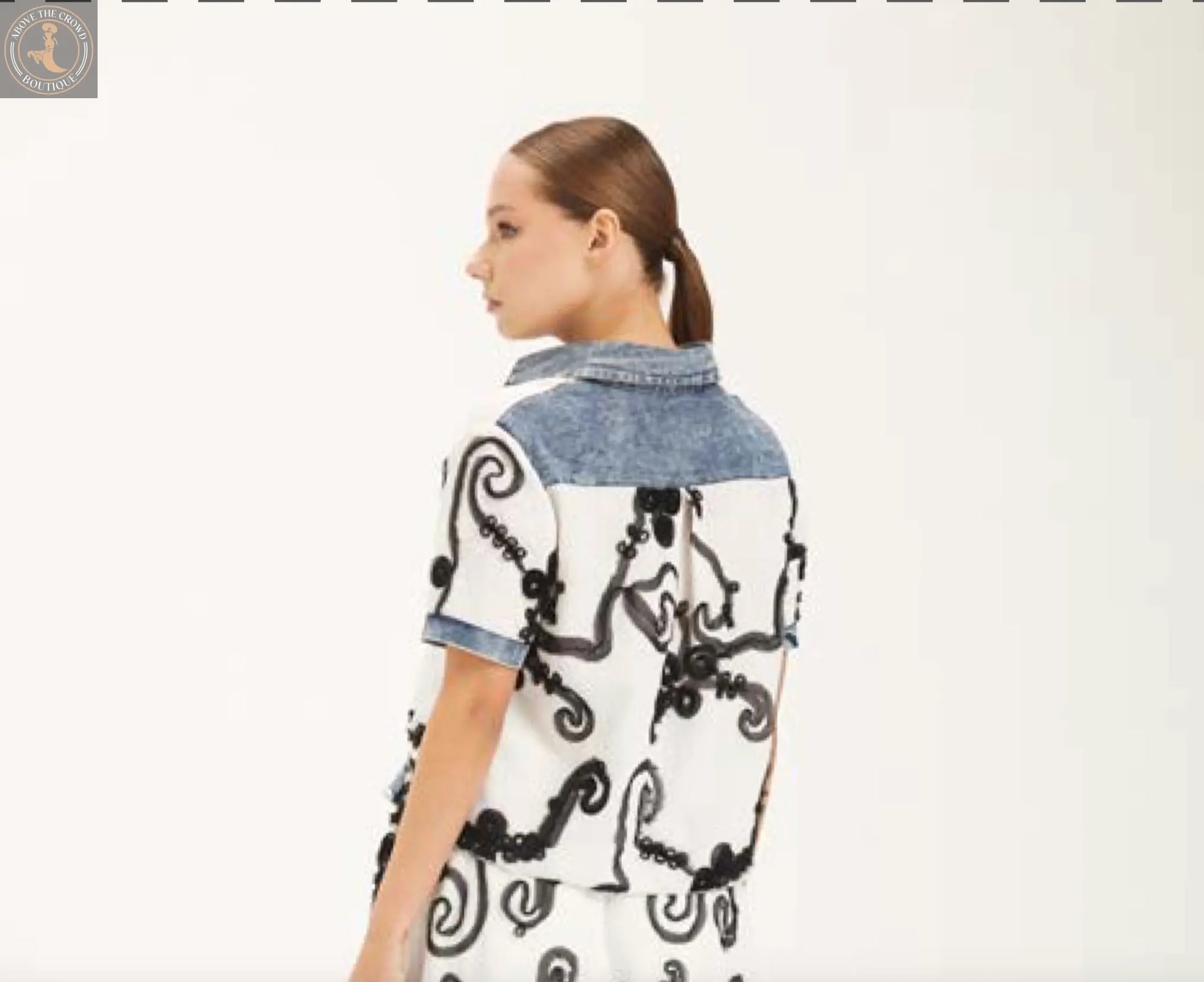 H-4 Embroidered Denim-Trim Shirt 2523 H-4