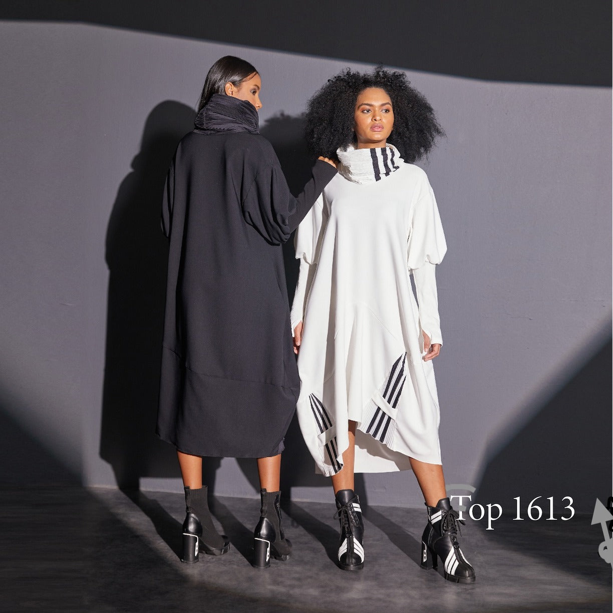 H-4 Long Knitted Long Sleeves Dress 1613 H-4