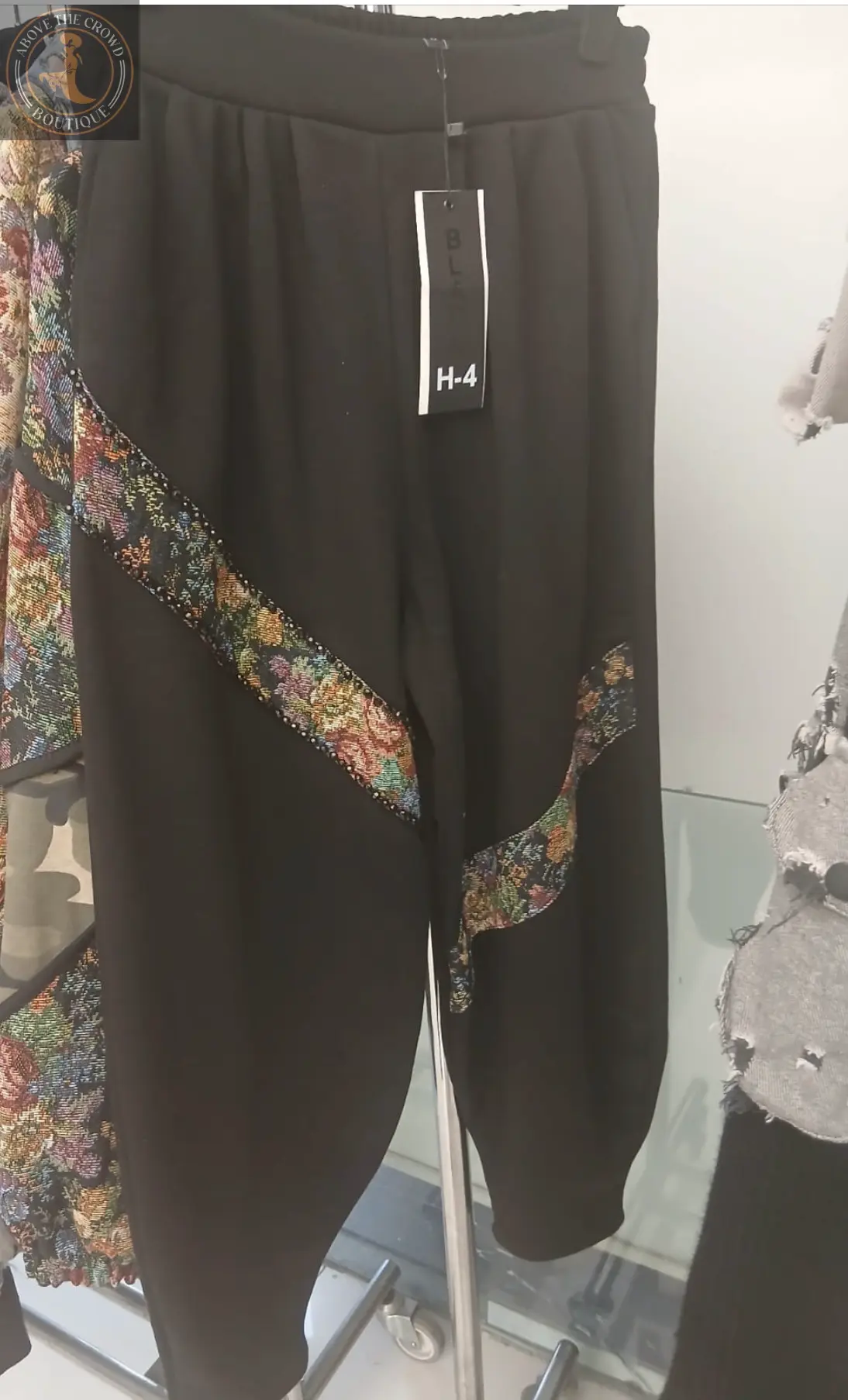 H-4 Pants 4727 — Black Tapered Pants with Floral Brocade Inserts H-4