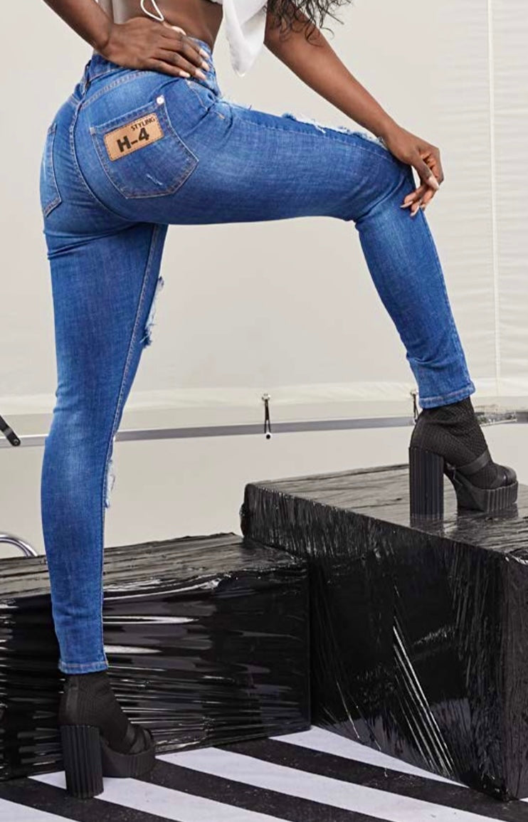 H-4 Woman’s Jeans 2500 H-4