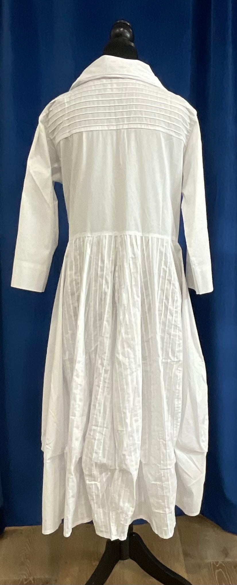 H-4 Women’s Dress 1812 H-4