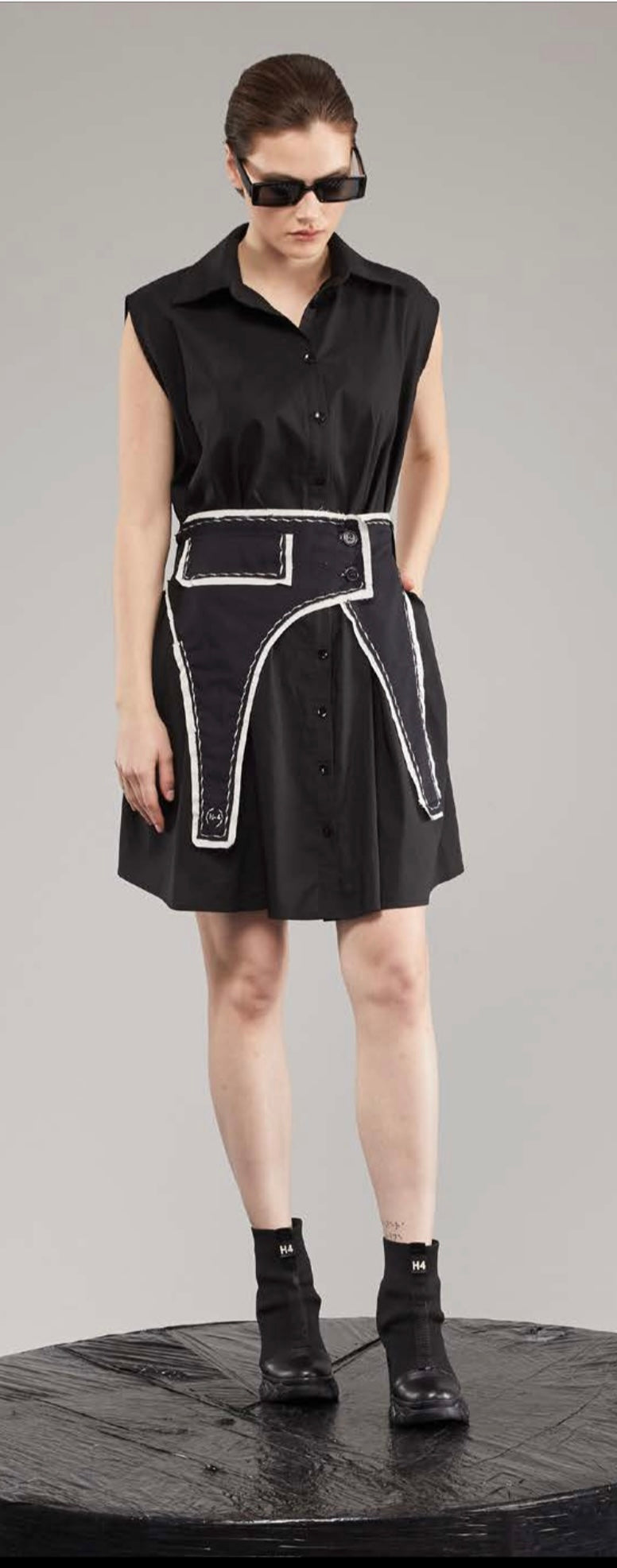 H-4 Women’s Dress 2405 H-4