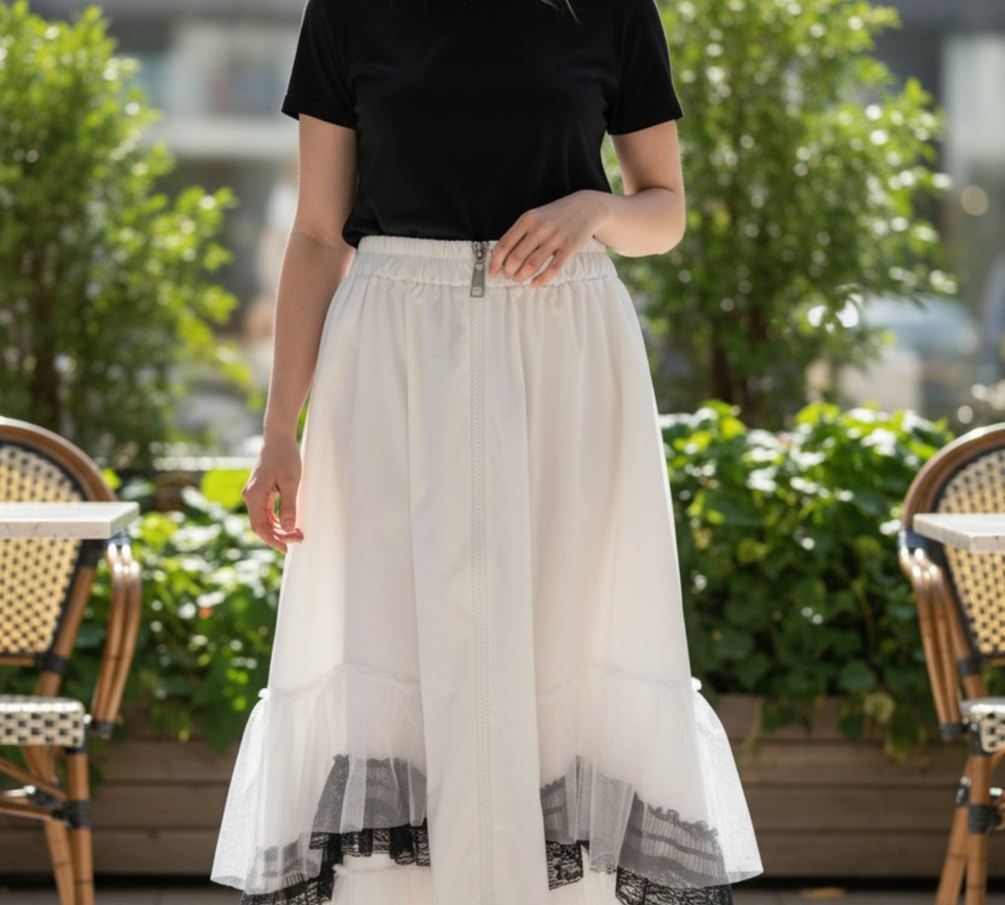 H-4 Layered Tulle & Lace Midi Skirt