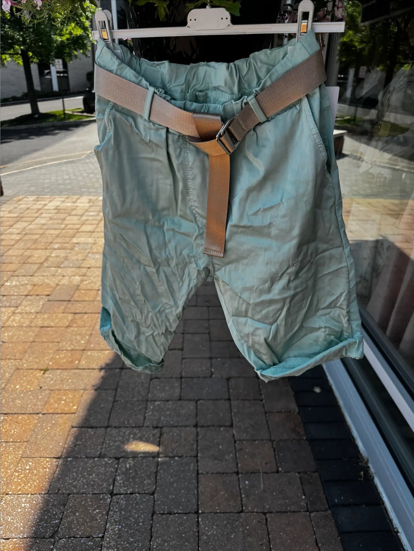 Italian-Inspired Belted Shorts: Elevate Your Summer Style Karma