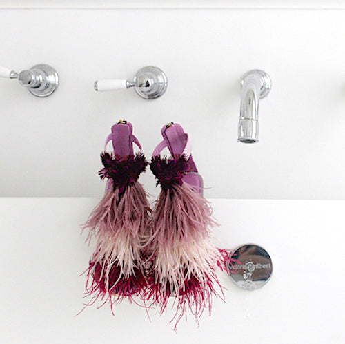 Lola&Lo Exclusive Ostrich Tricolor Feathers Sandal. Lola@Lo