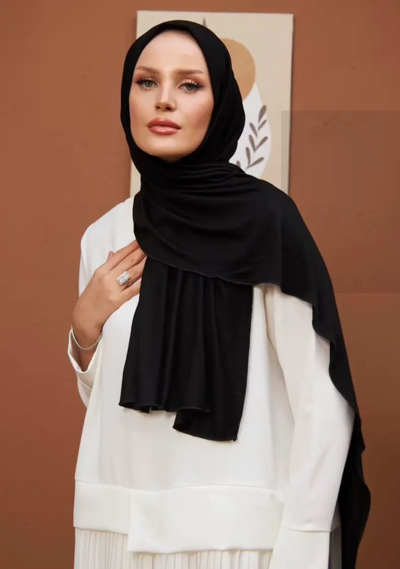 Luxurious Black Chiffon Hijab Hulya Keser
