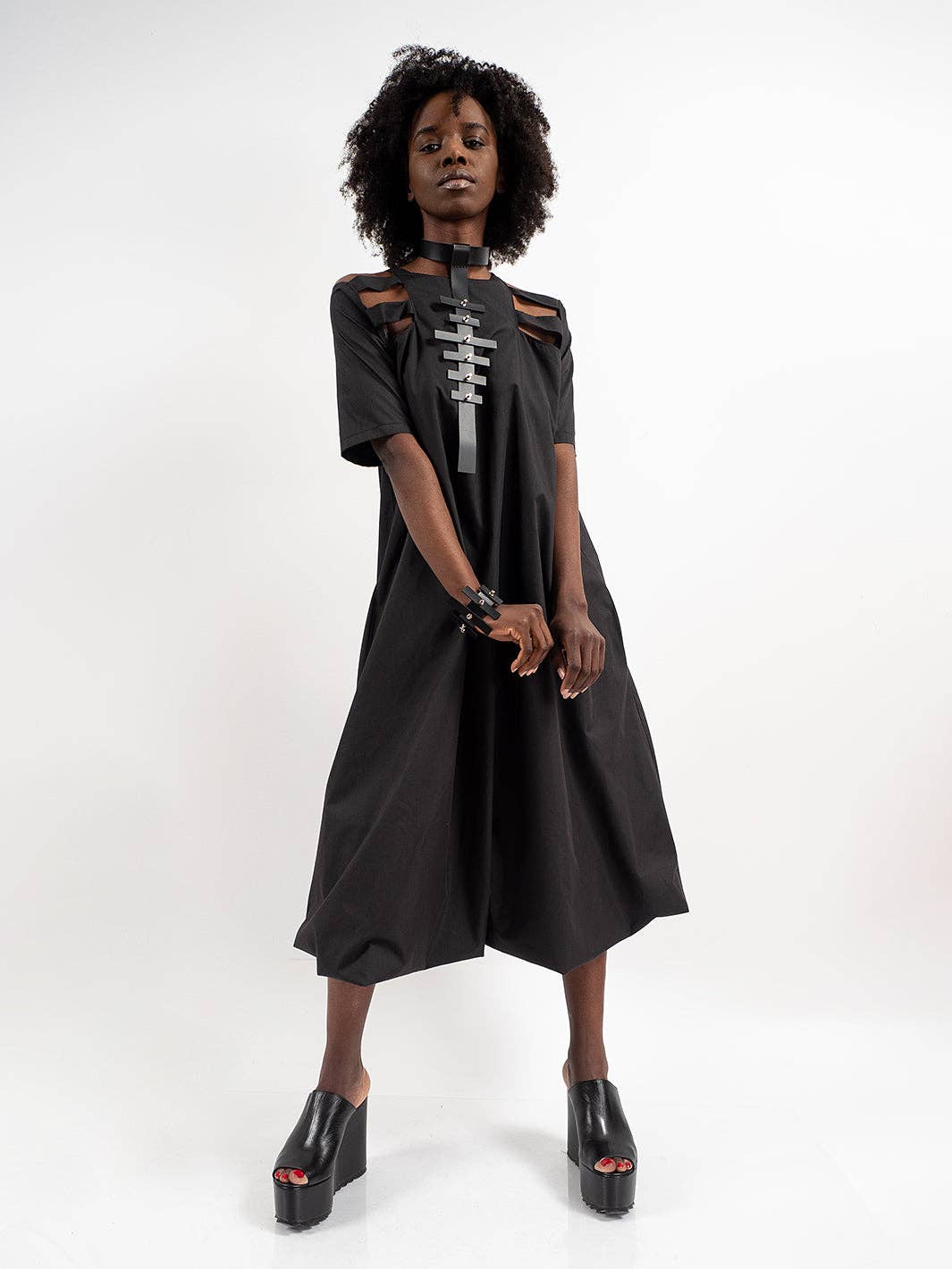 Metamorphoza Short Sleeve Cutout Dress Metamorphoza