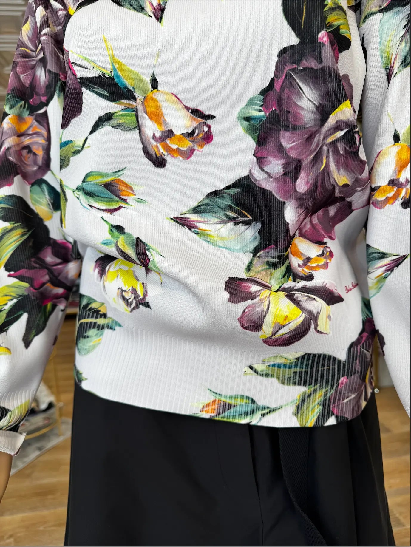 Nobello Peony Print Sweater – SKU 17487 Nobello