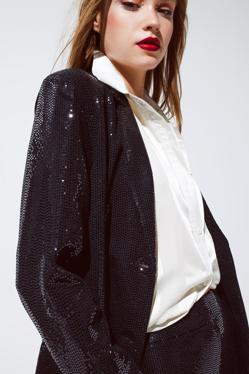 PARTY RELAXED SEQUINED BLAZER IN BLACK Q-2
