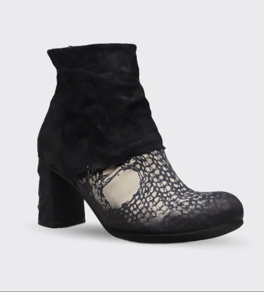 Papucei Glow Pisces Boots Papucei