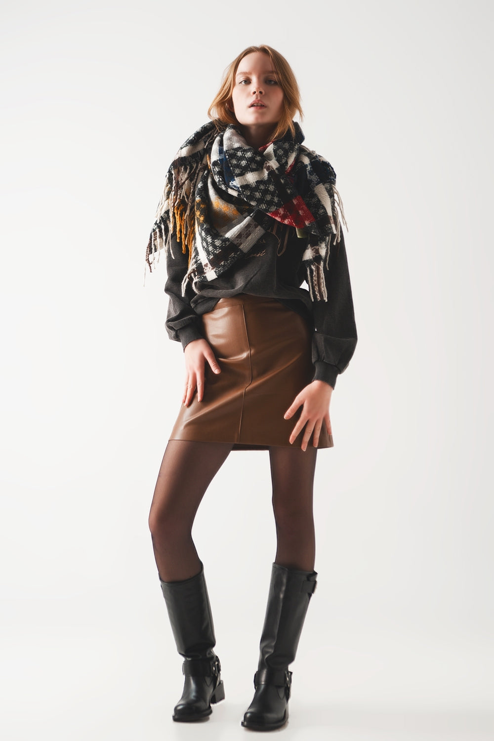 Q-2 CAMEL LEATHER EFFECT MINI SKIRT Q-2