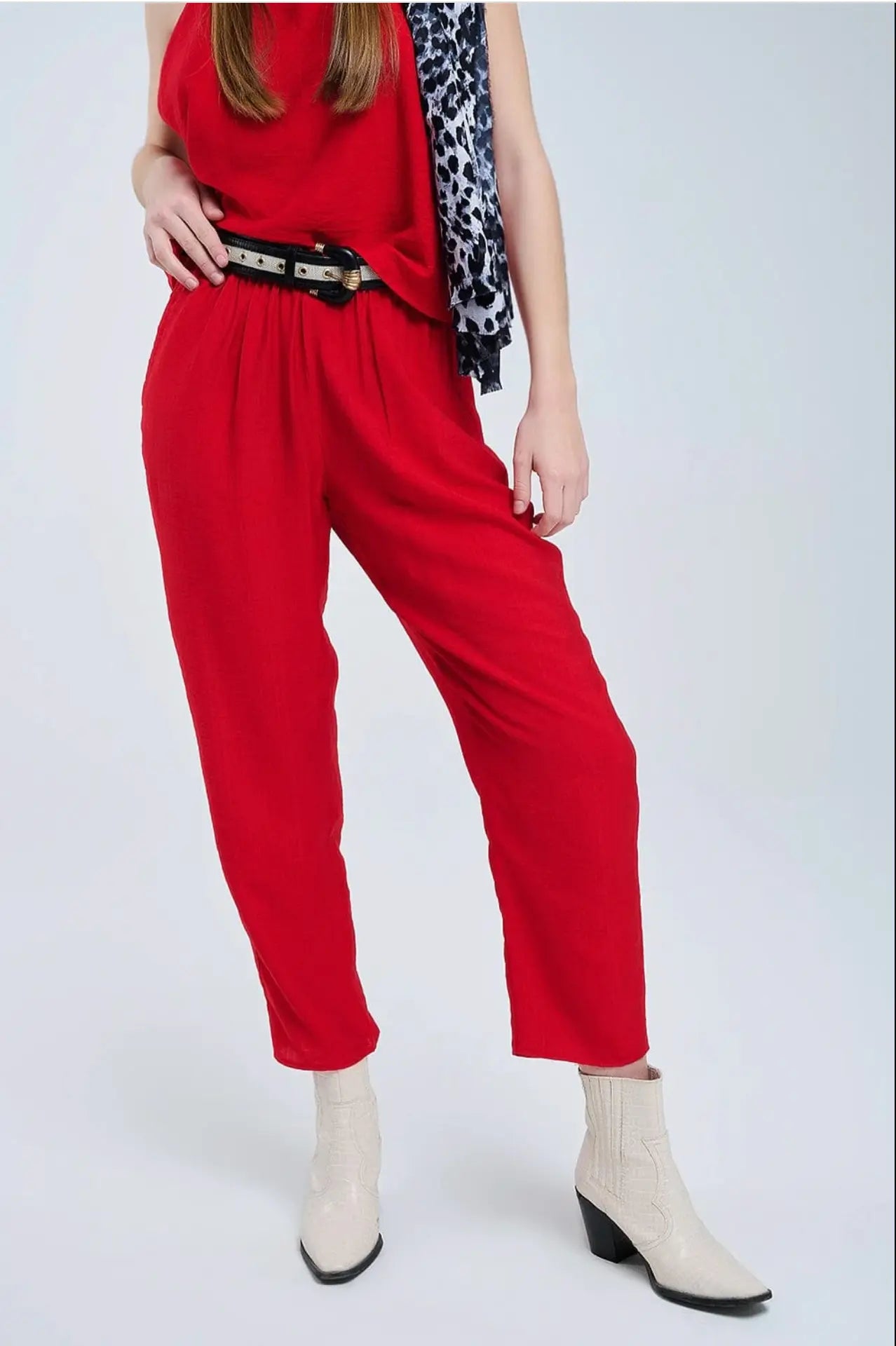 Q2 Summery Pants With Elastic Waist And Pockets In Red Q-2