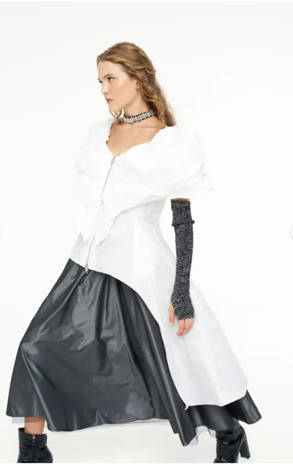 Bize Tuffeta Sculpted Zip-Front Tunic
