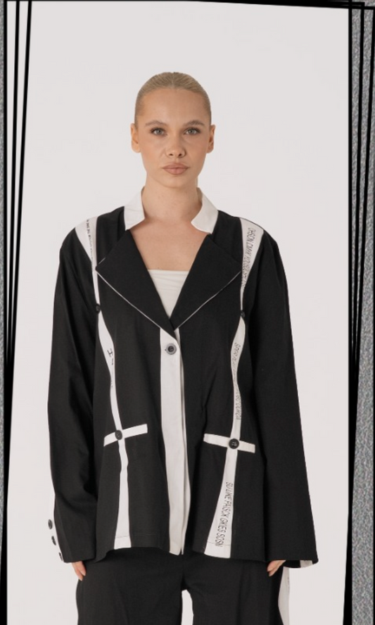 H-4 Black & White Graphic Blazer Jacket