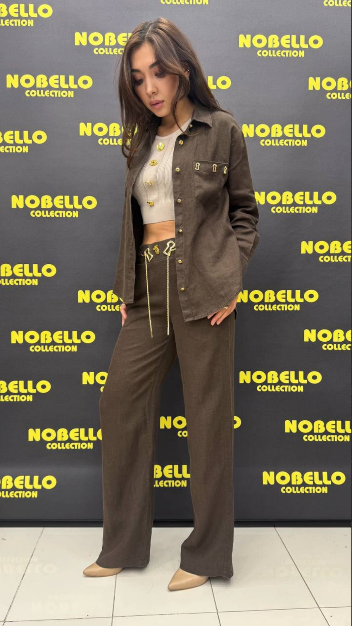 Nobello Linen Key Detail Suit