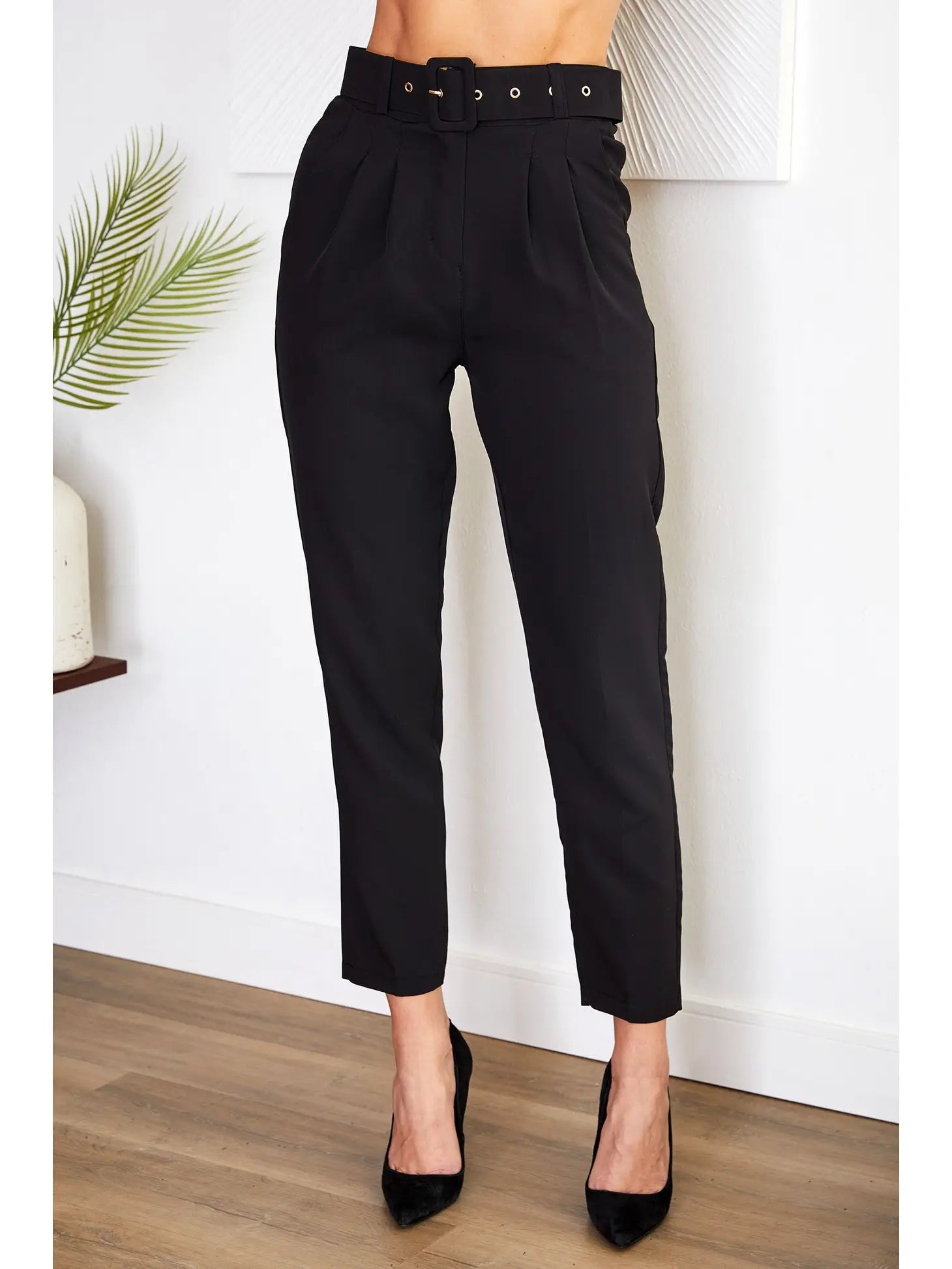 Venti6 Black Tapered Women Pants Venti6