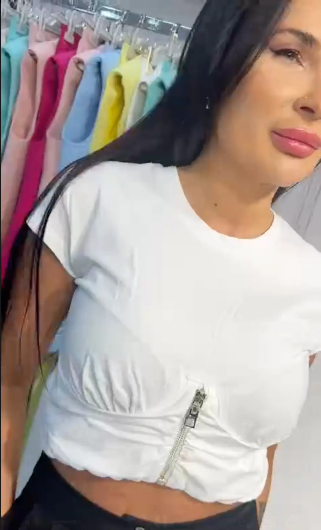 Women Crop Top with Zipper Decoration Zanardi Fashion