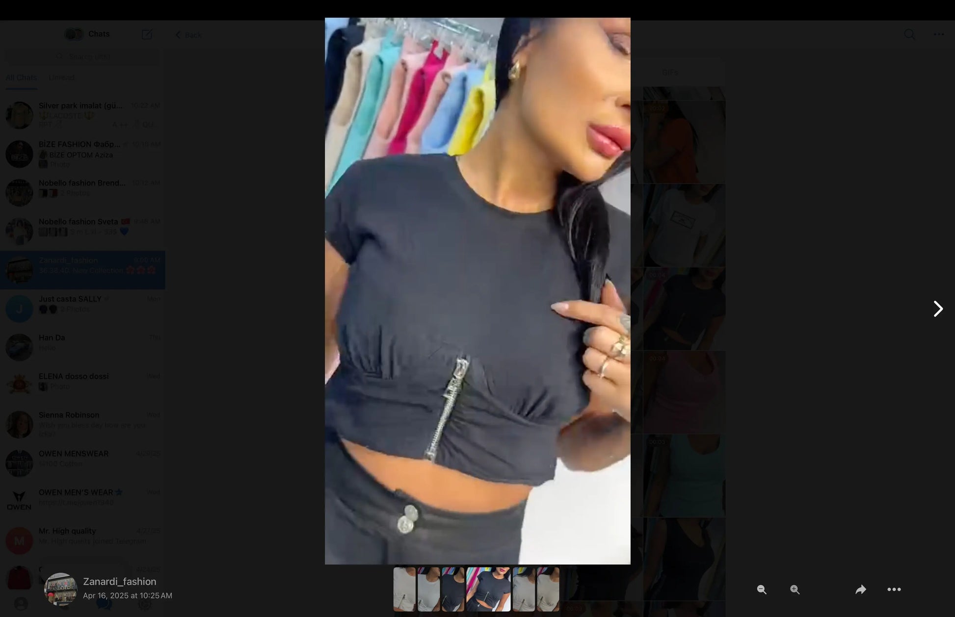 Women Crop Top with Zipper Decoration Zanardi Fashion