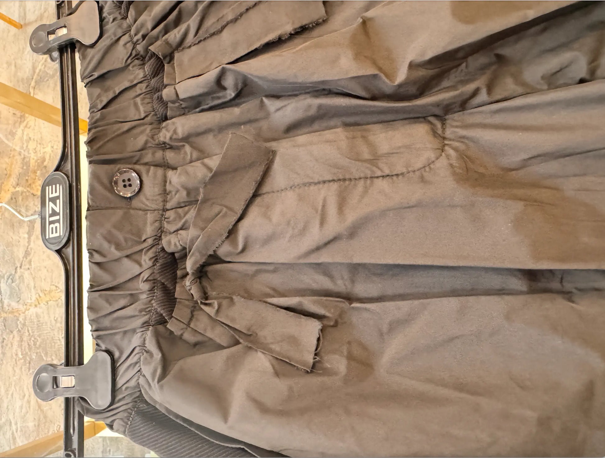 Women Taffeta Fabric Trousers 25SS-BZ3027 Bize