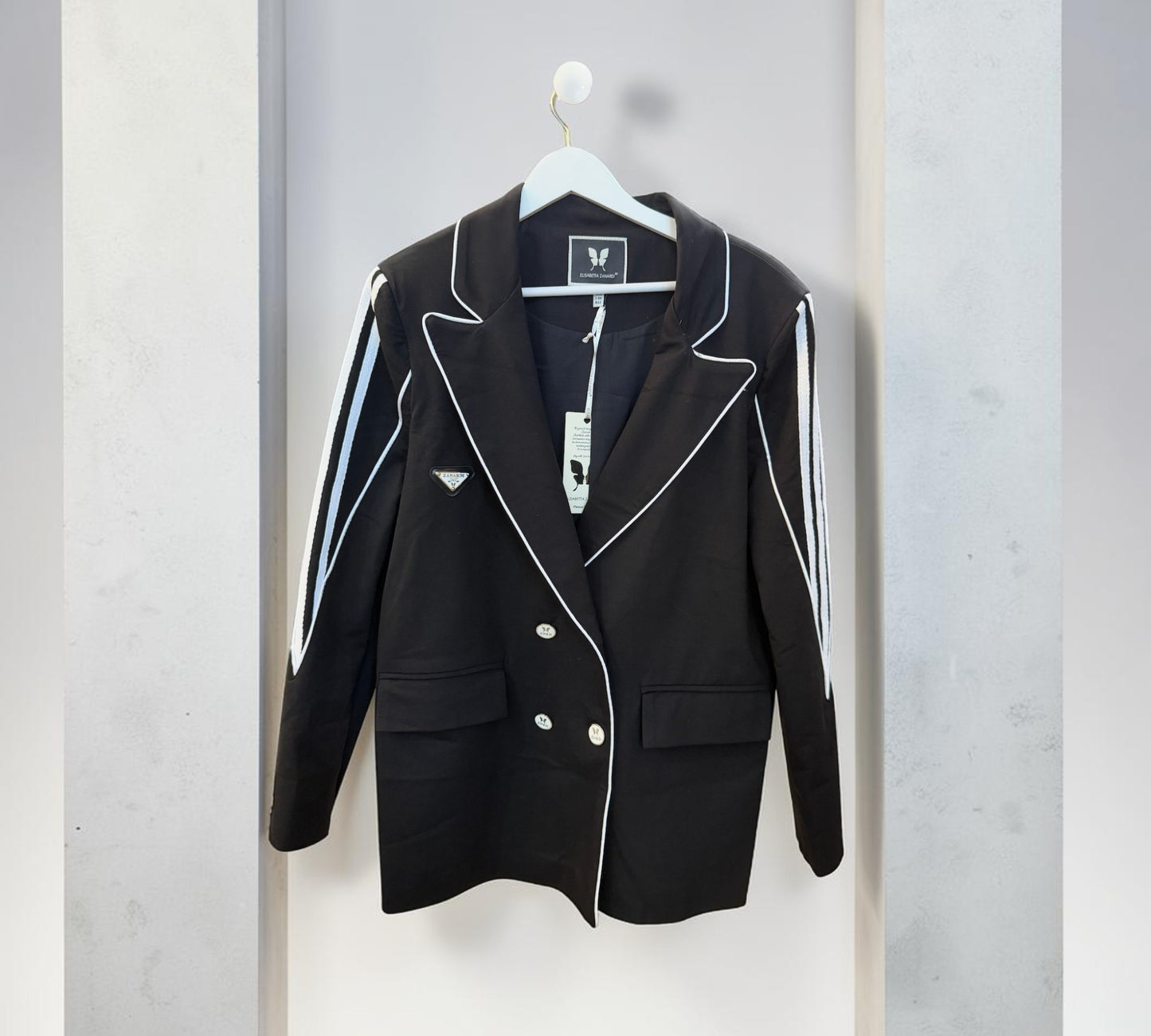 Black Contrast-Piping Double-Breasted Blazer - Above the Crowd Boutique