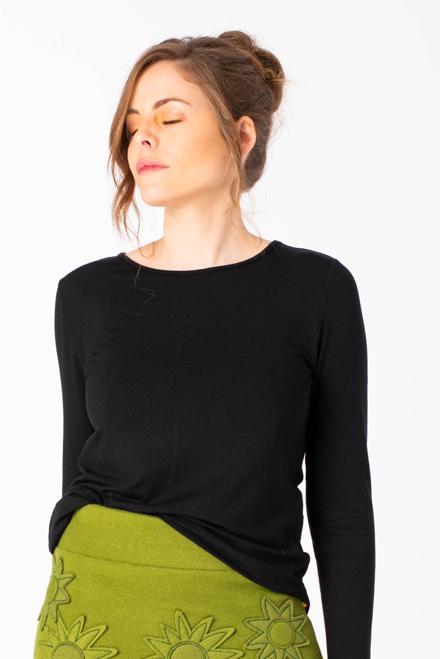 Mamatayoe Long Sleeve Black Top